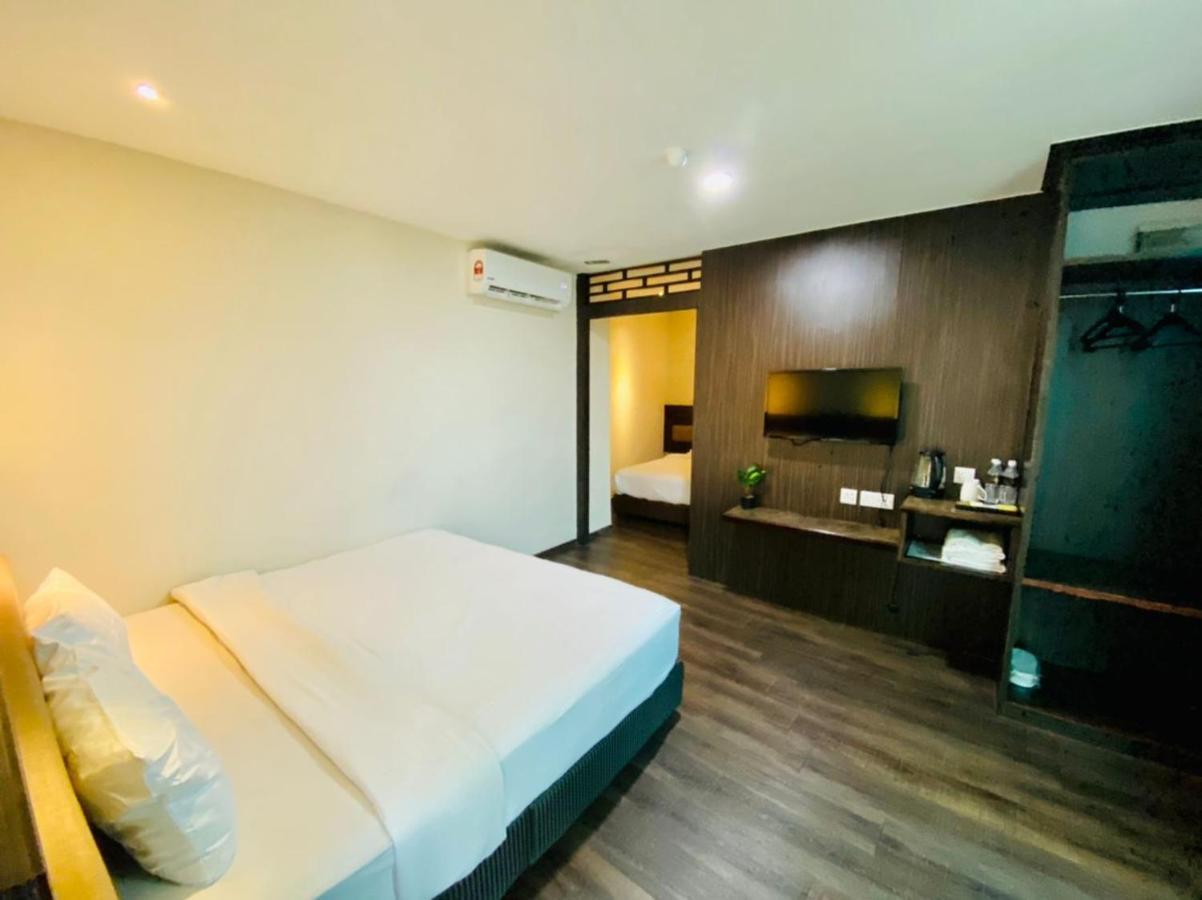 Apple Hotel Penang Джорджтаун Экстерьер фото