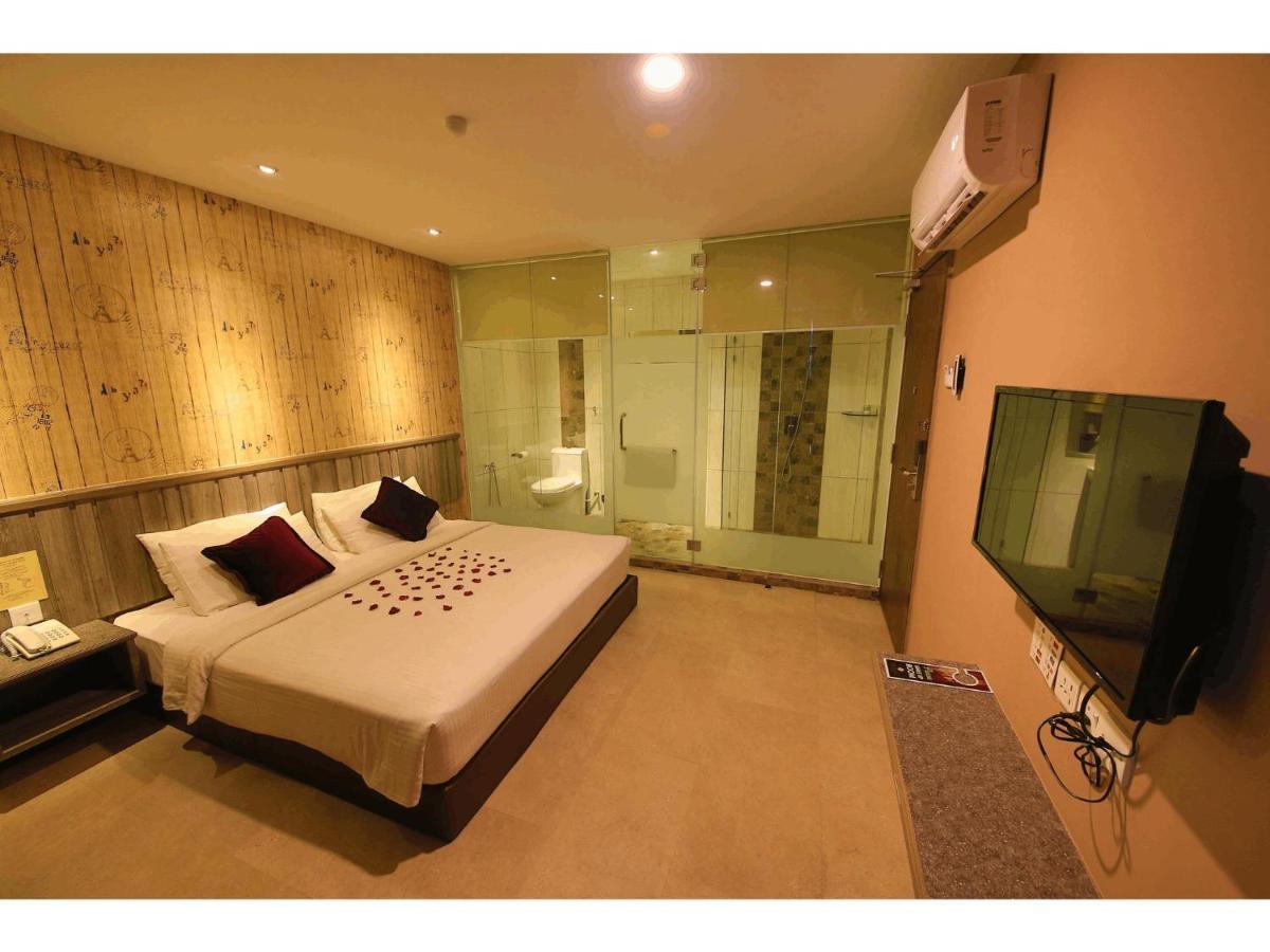 Apple Hotel Penang Джорджтаун Экстерьер фото