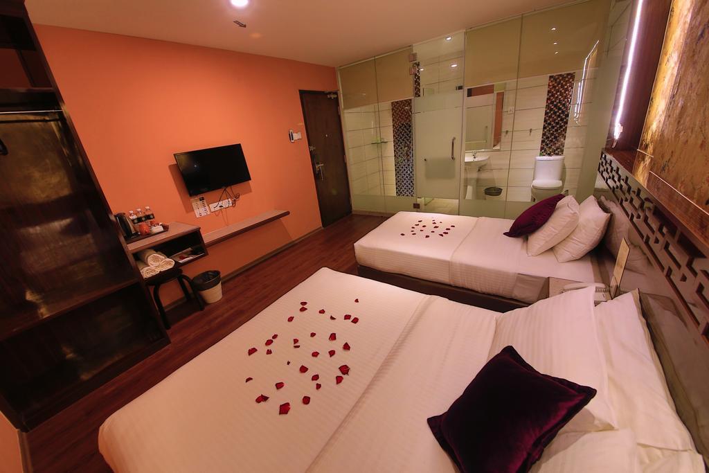 Apple Hotel Penang Джорджтаун Экстерьер фото