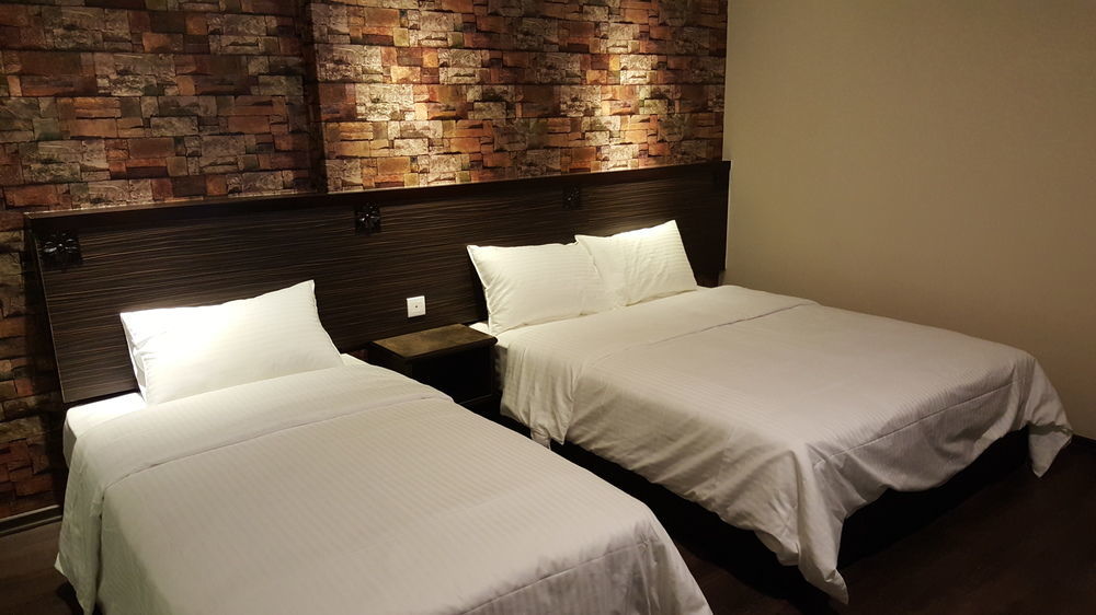 Apple Hotel Penang Джорджтаун Экстерьер фото